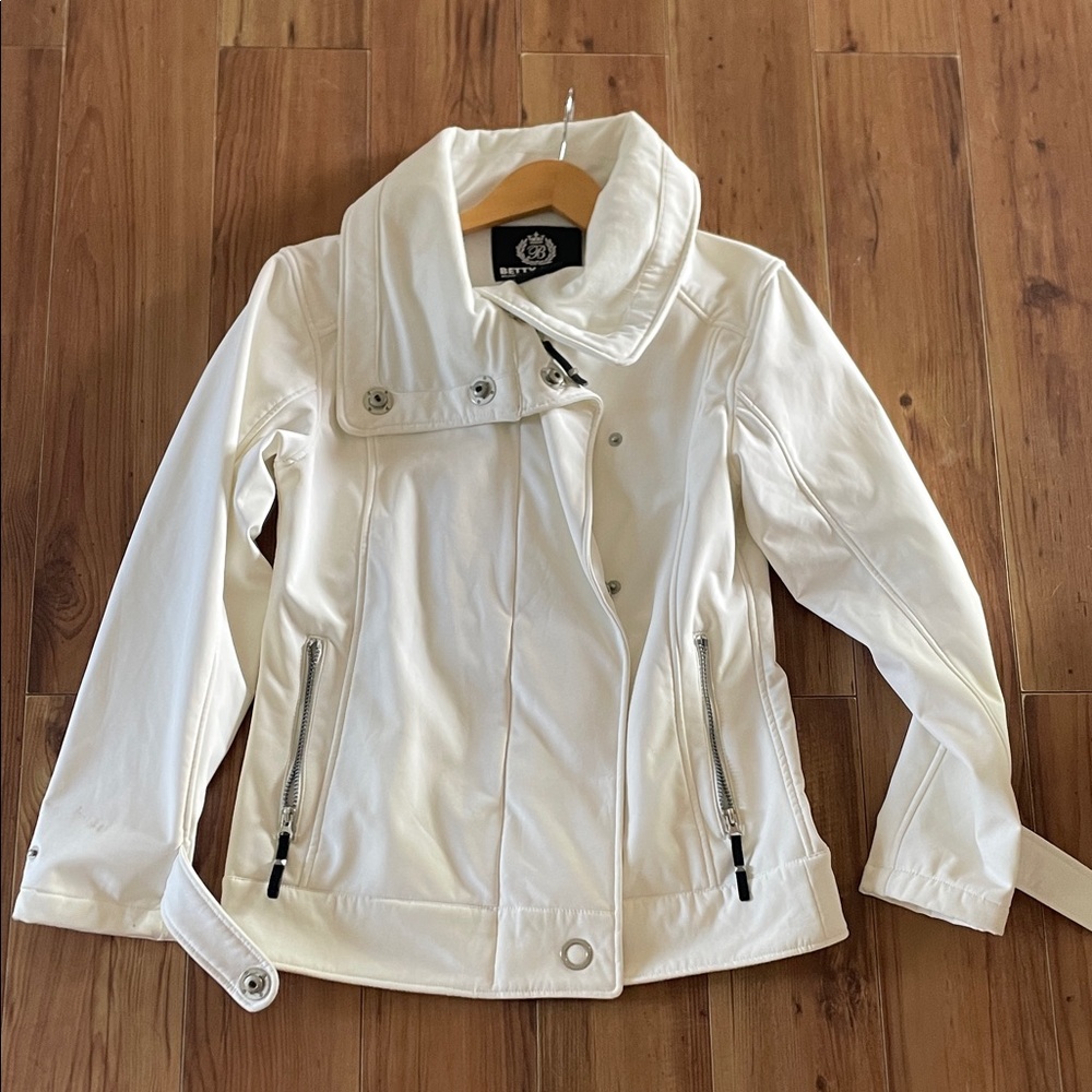 Women's White Ski Jacket